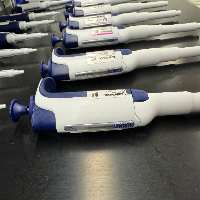 Rainin Pipet-Lite XLS Single Channel Pipettes - Quantity 24 image 0